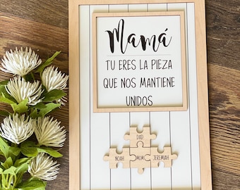 Spanish Mom Puzzle Sign | Mother’s Day Gift | Mamá tú eres la pieza que nos mantiene unidos | Día De La Madre |