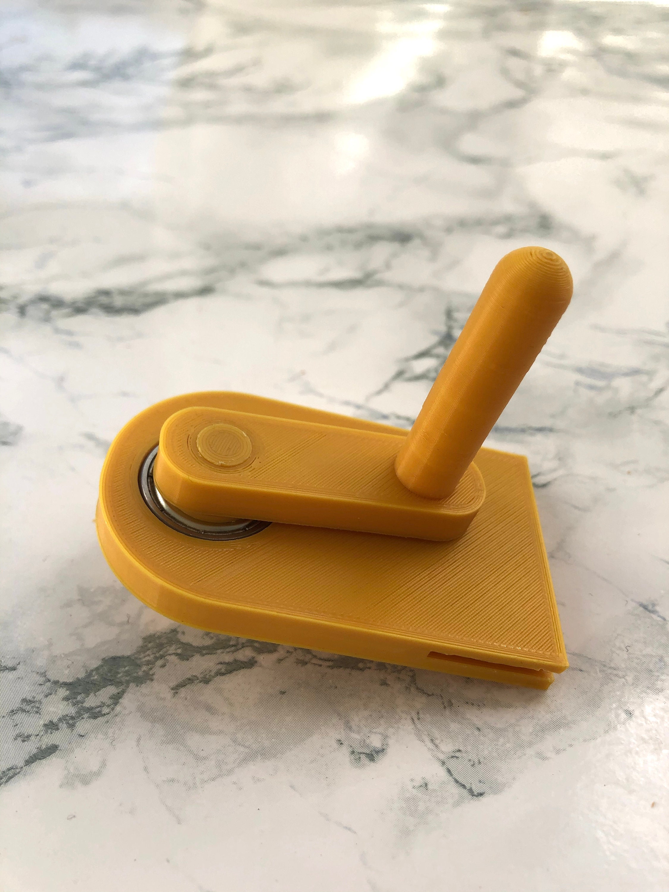 3D Printed Bobbin Winder for Plastic Bobbins for Embroidery Etsy UK