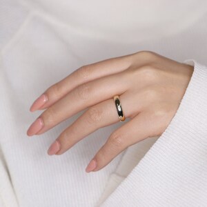 14k Gold Band 4mm/Men&#39;s and Women&#39;s Wedding Ring/Gold Wedding Band/Promise Ring/Engagement Ring/Delicate Stacking ring/Anniversary Gift