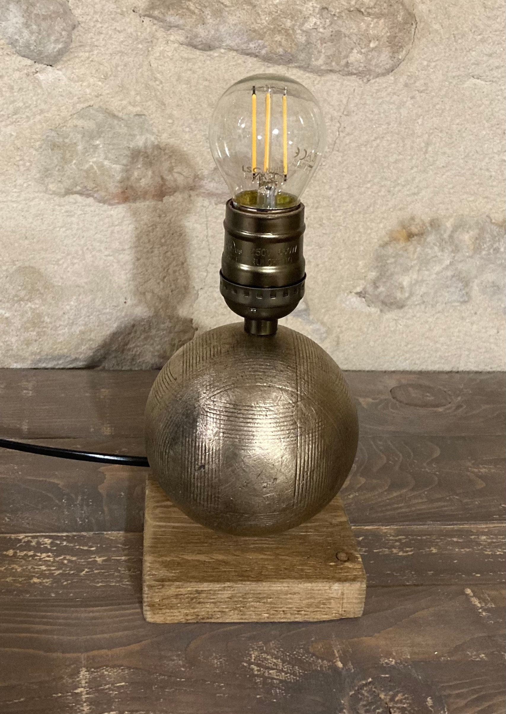 Lampe Boule Lyonnaise