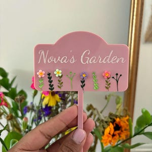 Marqueur de jardin personnalisé avec fleurs piquet de plante personnalisé panneau de jardin pour enfants, piquet de jardin, cadeau de fête des mères pour jardinier