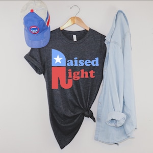 Republican Elephant Shirt | Retro Style | Republican Shirt | Conservative Shirt | Republican Gift | Distressed Short-Sleeve Unisex T-Shirt