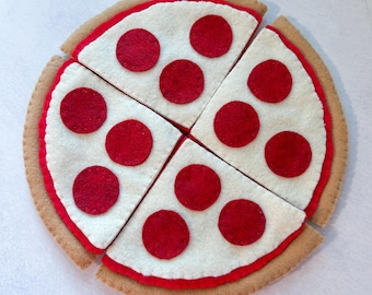 Felt pepperoni pizza with pepperoni-SEWN ON.9” | Felt toys | Pretend sandwich | Eco friendly toy food | Felt pepperoni | Pizza slices