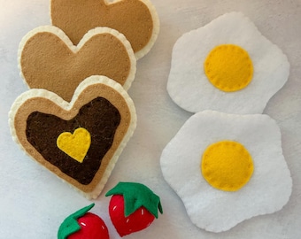 Felt Breakfast,Heart Pancakes, eggs and strawberries | Play food eggs | Felt toys | Pretend fruit | Eco friendly toy food