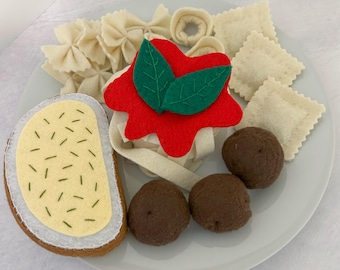 Felt pasta set with garlic bread | Play food | Felt toys | Pretend bow tie pasta | Eco friendly toy food | Christmas gift | Kids toy | Gift