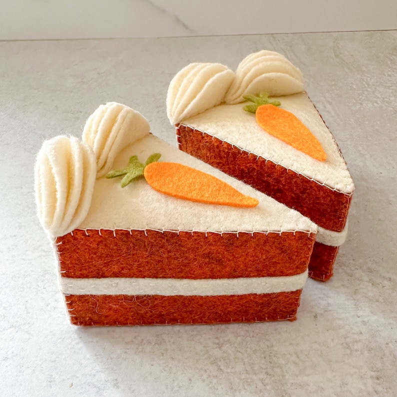 Felt carrot cake Felt cake slices Felt pretend food Eco friendly pretend food Pretend food cake image 1