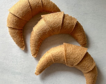 Felt croissant | Play food | Felt toys | Eco-friendly toy food