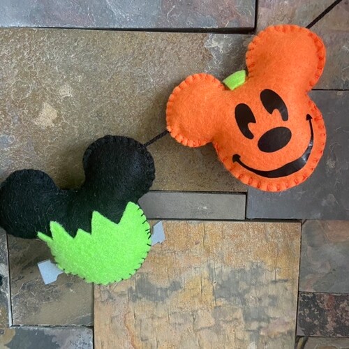 Halloween Mickey Mouse inspired felt banner,  Halloween Party Decorations, Halloween Mickey Mouse garland, Halloween felt garland