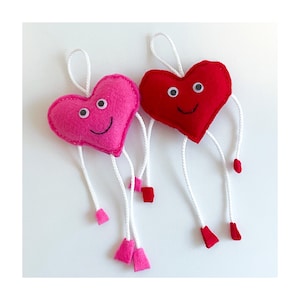 Valentine&#39;s Day Felt Couple Ornaments, Valentines day ornaments, Felt Hearts ornaments, Valentine&#39;s Day couple gift, Valentine&#39;s Day decor