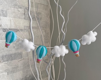 Hot Air Ballon Garland, Felt Hot Air Balloon and Clouds Garland, Hot Air Balloon Themed Nursery Decor, Hot Air Ballon Felt Bunting Boy Girl