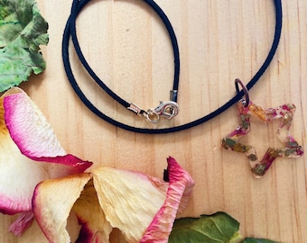 Natural Floral Pendent/ Resin Necklace/ Floral Choker/ Cosplay Accessory
