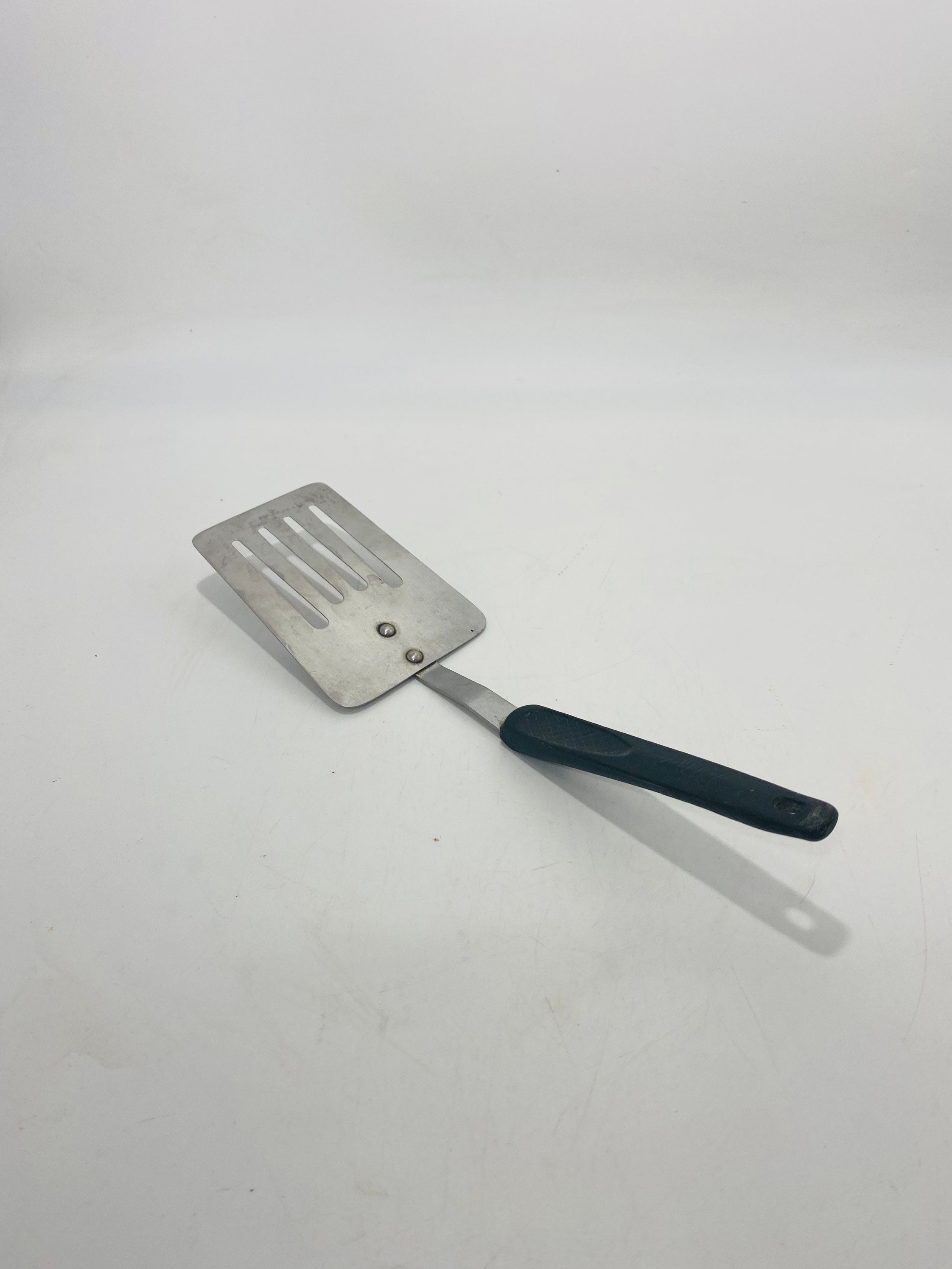 Vintage Androck Flexible Stainless Steel Spatula USA Wood Handle Slotted  Cottage