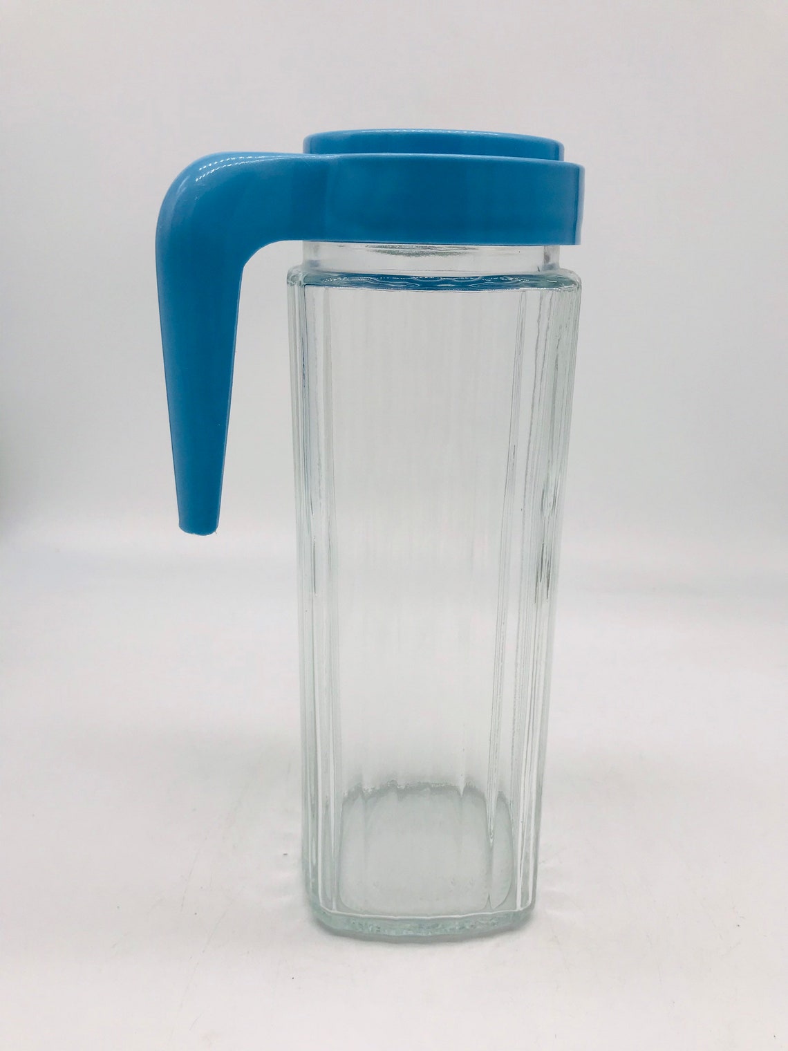 Vintage Clear Ribbed Glass Refrigerator Pitcher Blue Lid Etsy