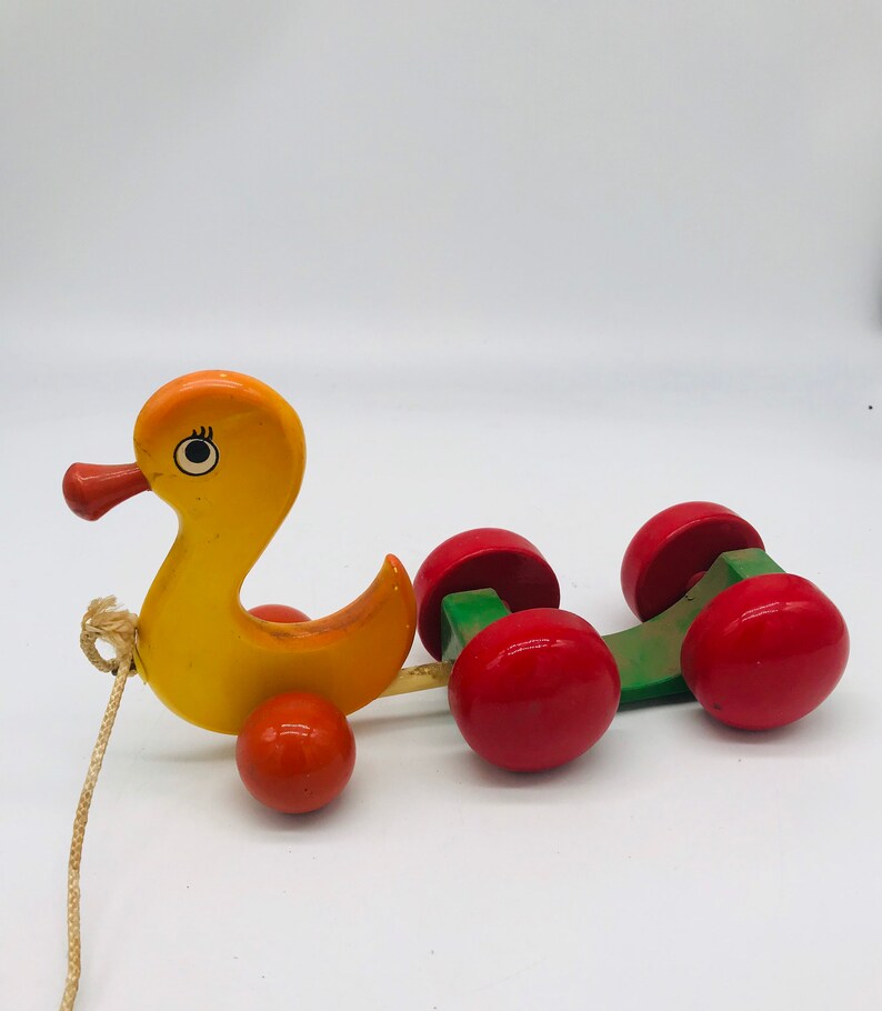 donald duck pull string toy