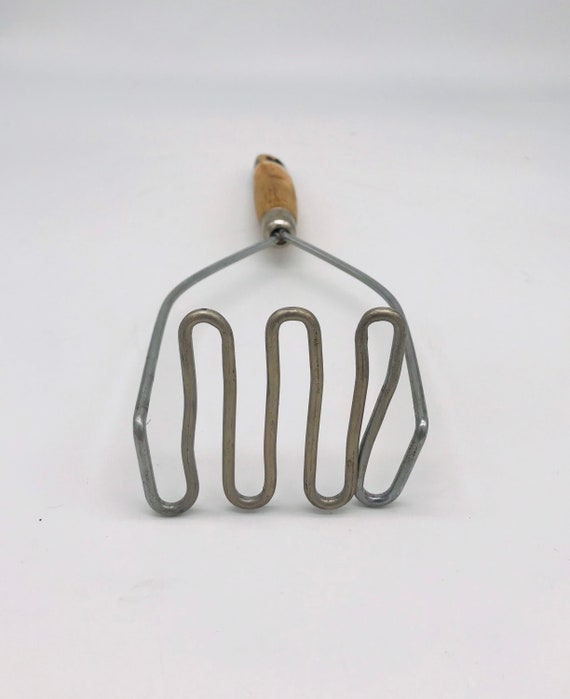 Vintage Wooden Handle Masher / Country Style Hand Masher/ 