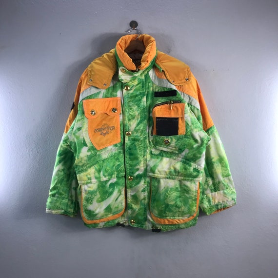 Japanese snowboard jacket sales