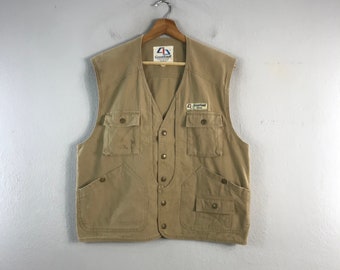 Daiwa Fishing Vest Jacket, Men's Fashion, Coats, Jackets and