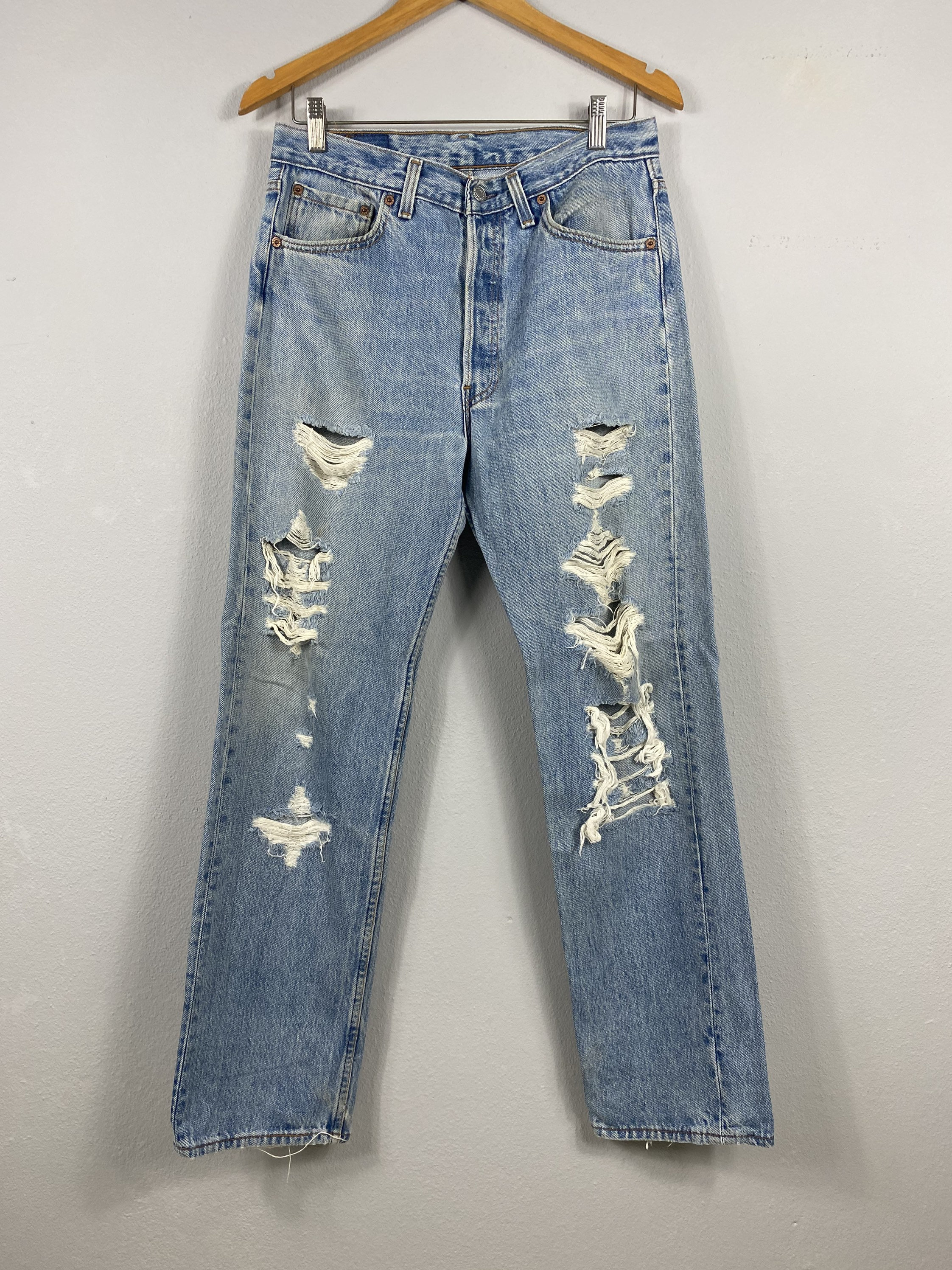 Vintage Levis 501 Distressed Design 
