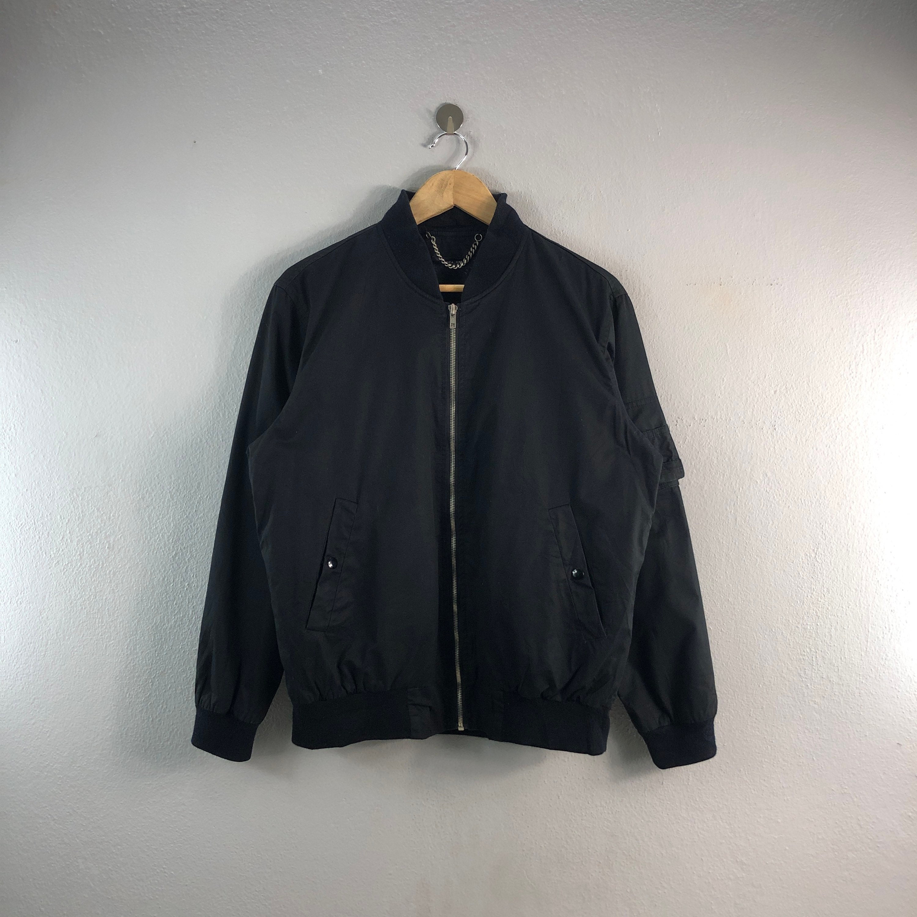 Vintage Zuca Space Style Casual Japanese Brand Streetwear Vintage Zuca Space Style Casual Japanese Brand Streetwear