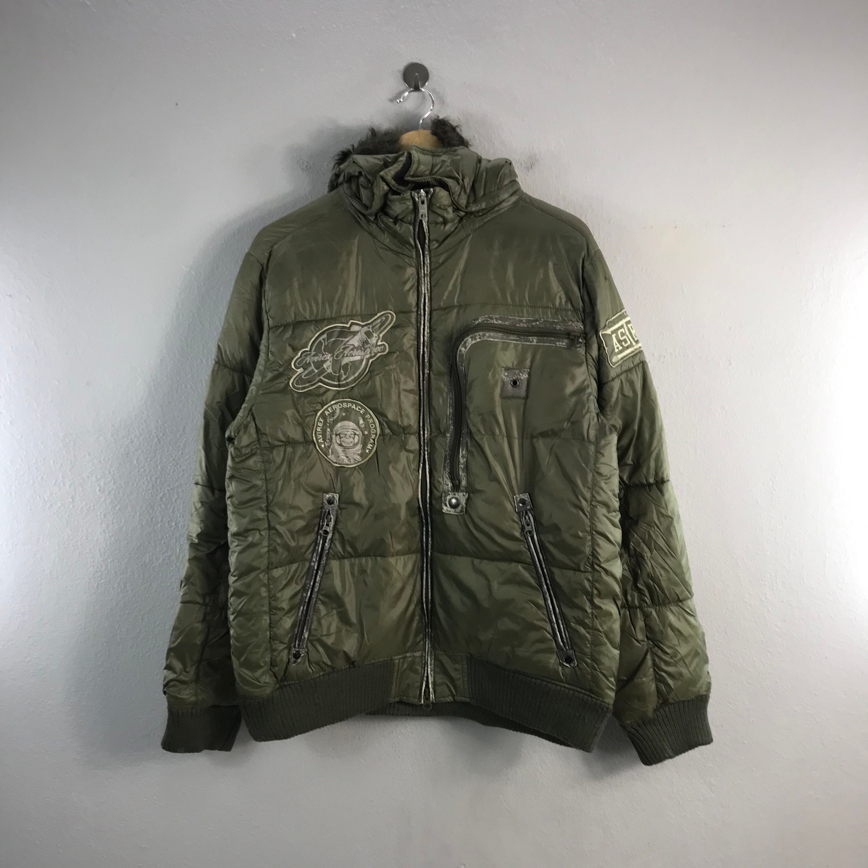 avirex bubble jacket