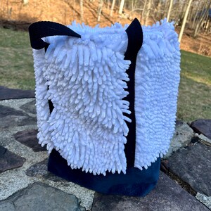 Tote bag made of recycled fabric