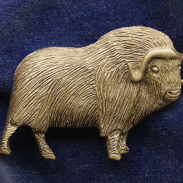 Empire Pewter Musk Ox Pewter Pin