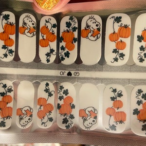 Adult 100% Nail Polish Strips Exclusive Snoopy Adult