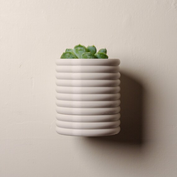 Wall Planter with Drip Tray - Poppy