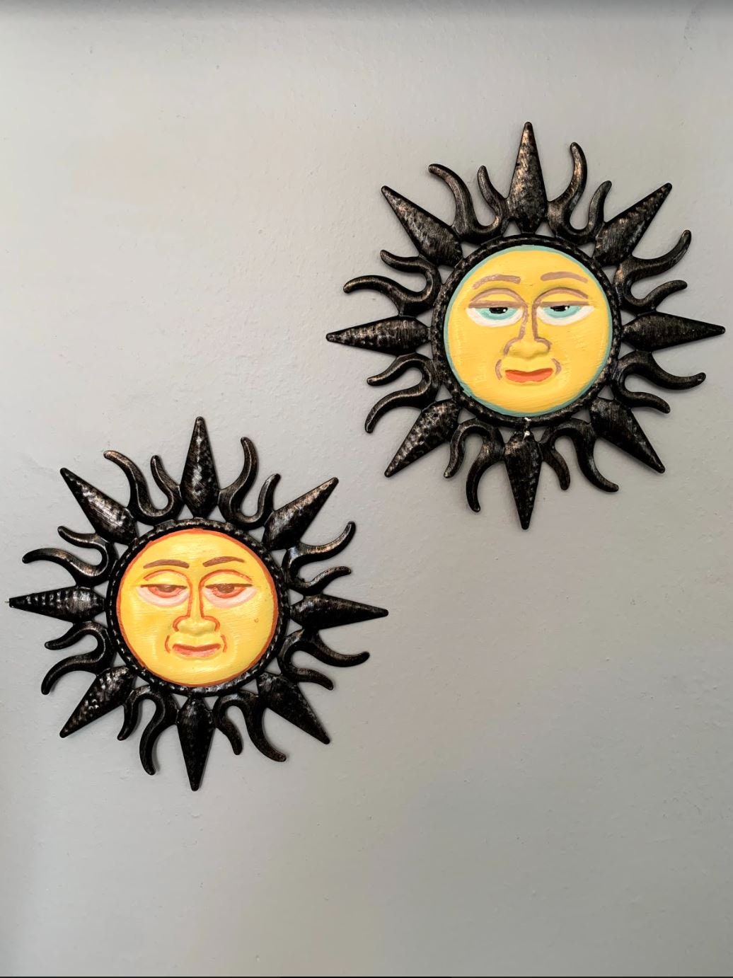 Decoración de la pared del sol // decoración del sol pintado a | Etsy