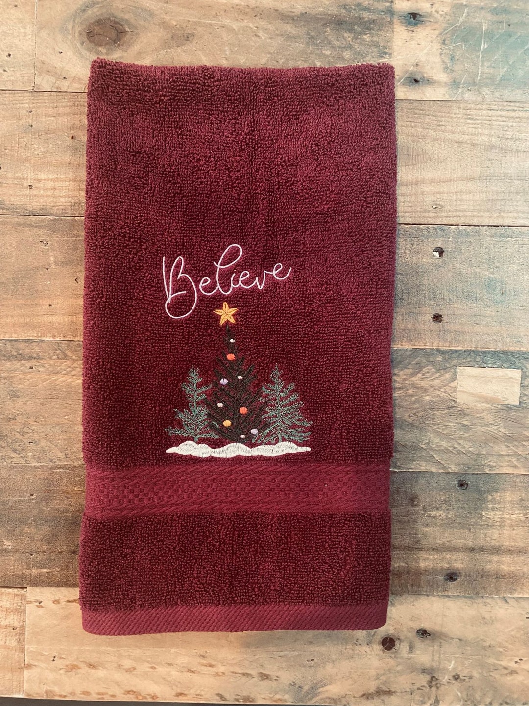 Christmas Hand Towel Christmasholiday Towels. Holiday Bathroom Towels