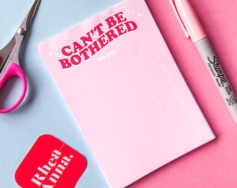 A5 oder A6 Notizblock To-Do-Liste mit ‘Can&#39;t Be Bortered’ Zitat, 40 Seiten zum Abreißen, Magnet, Pink, Rot & Weiß, Checkliste, Organisiert
