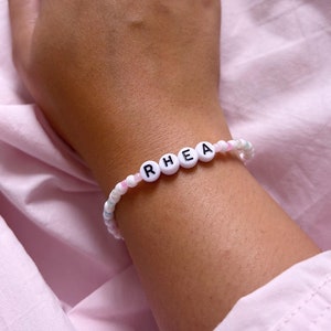 Pulsera de cuentas personalizada multicolor, joyería de cuentas, cuentas con letras, multicolor, nombre, pulsera de la amistad, colorida, personalizada