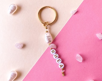 Porte-clés personnalisé en quartz rose avec perles | Quartz rose | Perle perlée | Nom | Clés | Perles | Chaîne en or | Charms | Spirituel