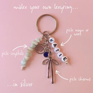 Crea tu propio llavero de cristal personalizado en plata, totalmente personalizado, llavero, cuentas de cristal y cuentas de letras, dijes