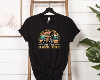 Me gusta mi café en la camisa de tamaño oscuro, linda camisa de Star Wars, camisa de amante del café, sudadera de Star Wars, Kids Disney Star Wars Tee-O22