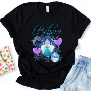 Believe Disney Frozen 2 Shirt, Niedliches Elsa-Anna-Olaf Shirt-Weihnachten Elsa Shirt-Schneeflocke, Gehört Shirt-Kinder Elsa, Anna Liebhaber Shirt -O98