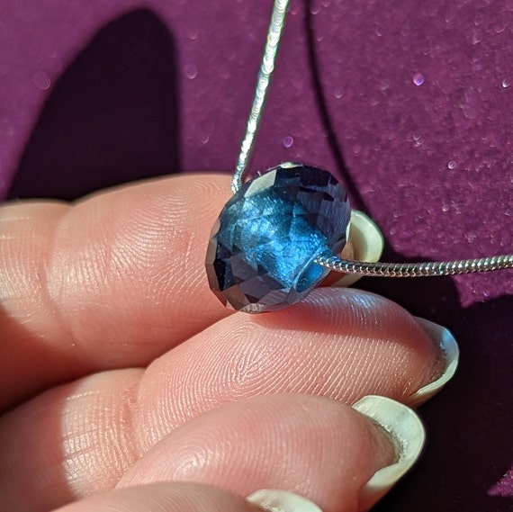 Beautiful Blue Kyanite single bead minimalist gem… - image 9