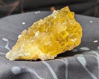 Fluorita amarilla gema: Mina Moscana, España, Cristal Chakra