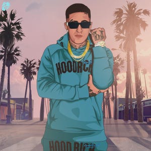 Puede incluir: Ilustración de una persona con un conjunto de sudadera con capucha y pantalón de chándal color teal con el texto "HOODRICH" en la parte delantera. La persona lleva gafas de sol, una cadena de oro y un reloj. El fondo presenta palmeras y una puesta de sol.