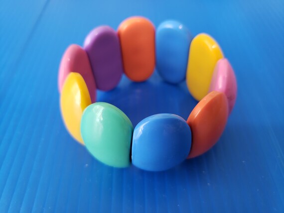 Vintage Stretch Bracelets, 40s-50s Lucite, Wood, … - image 4