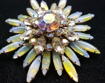 Vintage Crystal Pendant/Brooch