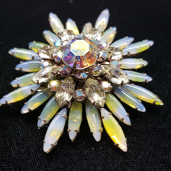Vintage Crystal Pendant/Brooch