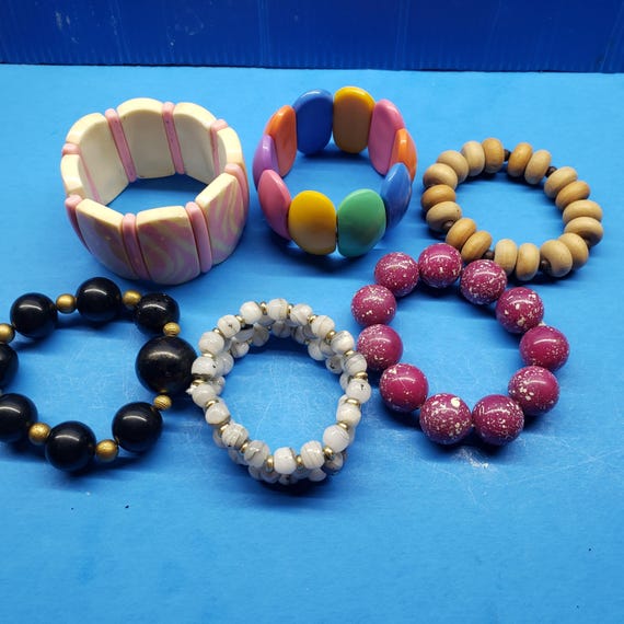 Vintage Stretch Bracelets, 40s-50s Lucite, Wood, … - image 10