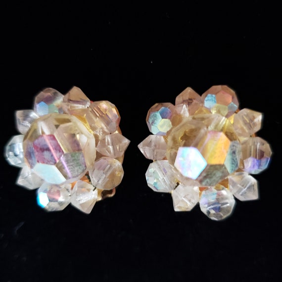 Signed Lisner, Beautiful Earrings - image 2