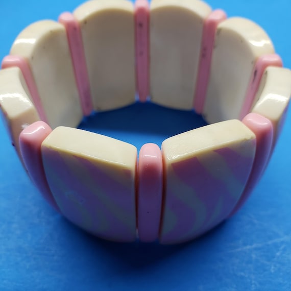 Vintage Stretch Bracelets, 40s-50s Lucite, Wood, … - image 8