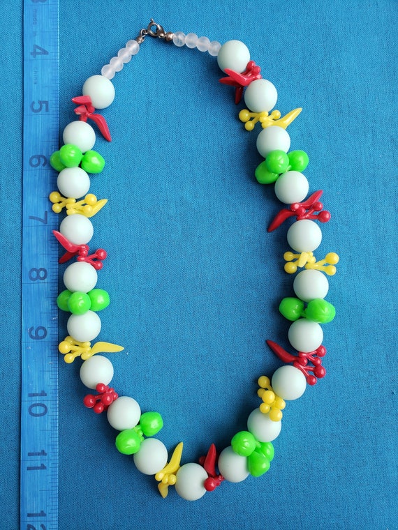 White beads, with Yellow, Red and Green Fruit bea… - image 2