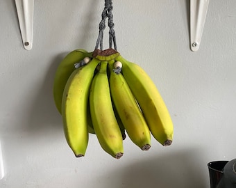 Dark grey macrame banana storage, fruit keeper, pantry bag, boho farmhouse kitchen decor, eco friendly, fruit basket,banana tree,banana hook