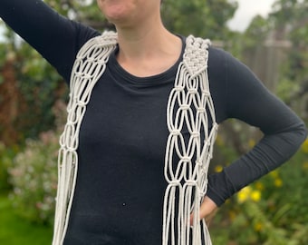 Gilet en macramé fait main | Tenue de festival bohème | Gilet à franges | Gilet à franges