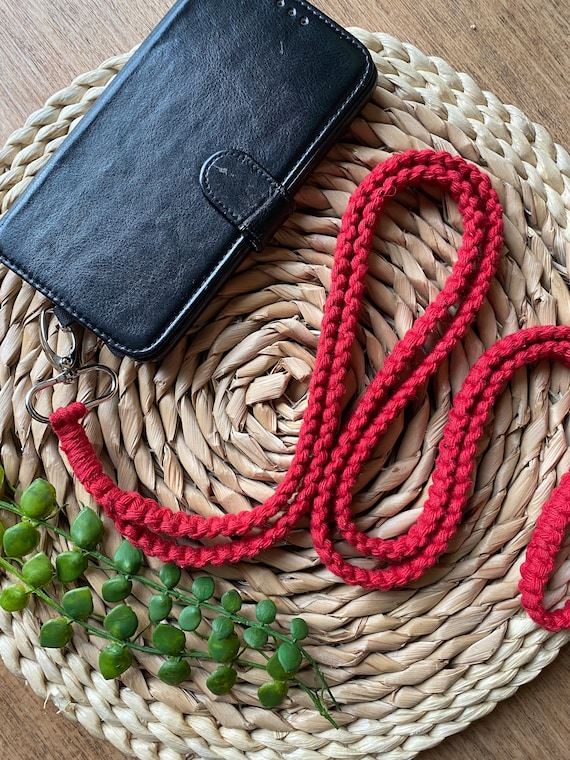 アクセサリー tope phone strup Red Macrame Crossbody Phone Strap: Universal Phone Tether - Etsy