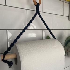 Porta-toalhas de papel de cozinha preto, porta-rolos de cozinha de madeira, decoração de casa de fazenda boho, presente de casa nova para amigo, acessórios de cozinha